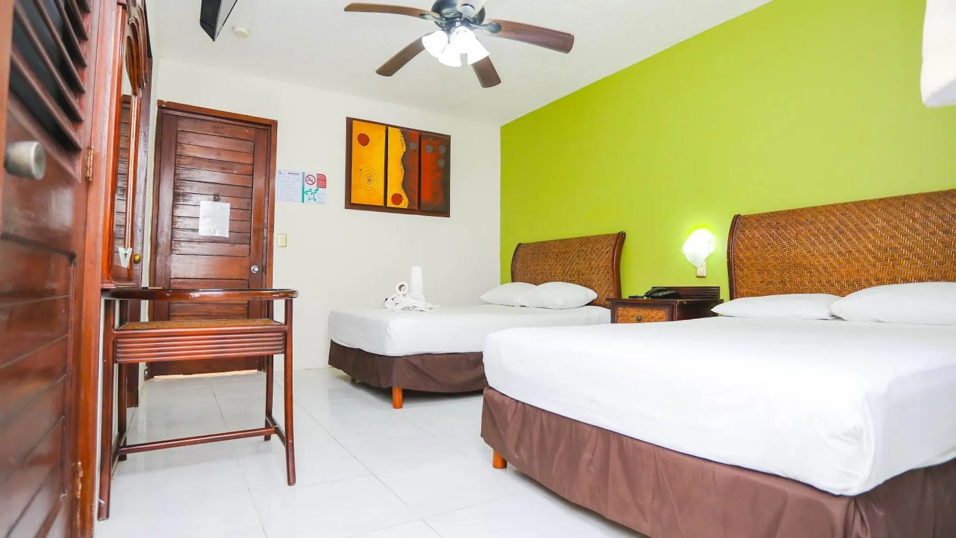 Hotel Parador Cancun