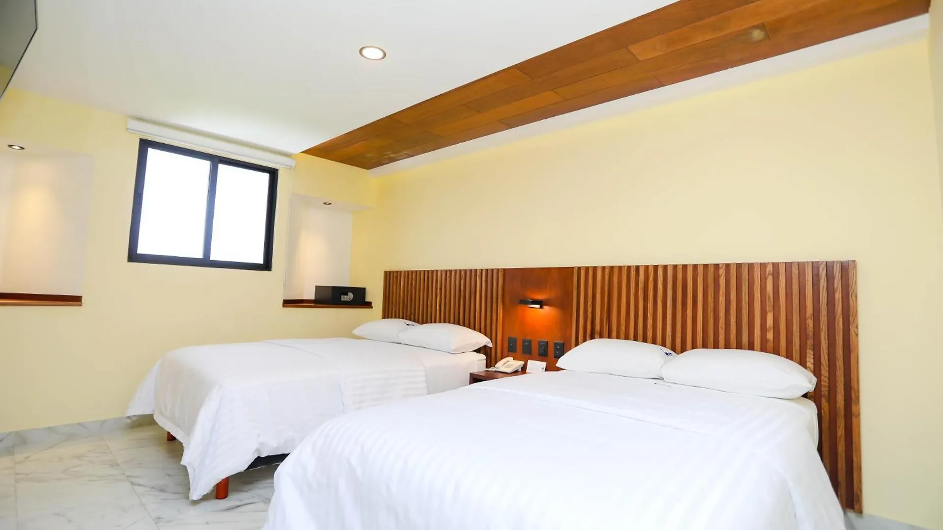 Hotel Parador Cancun