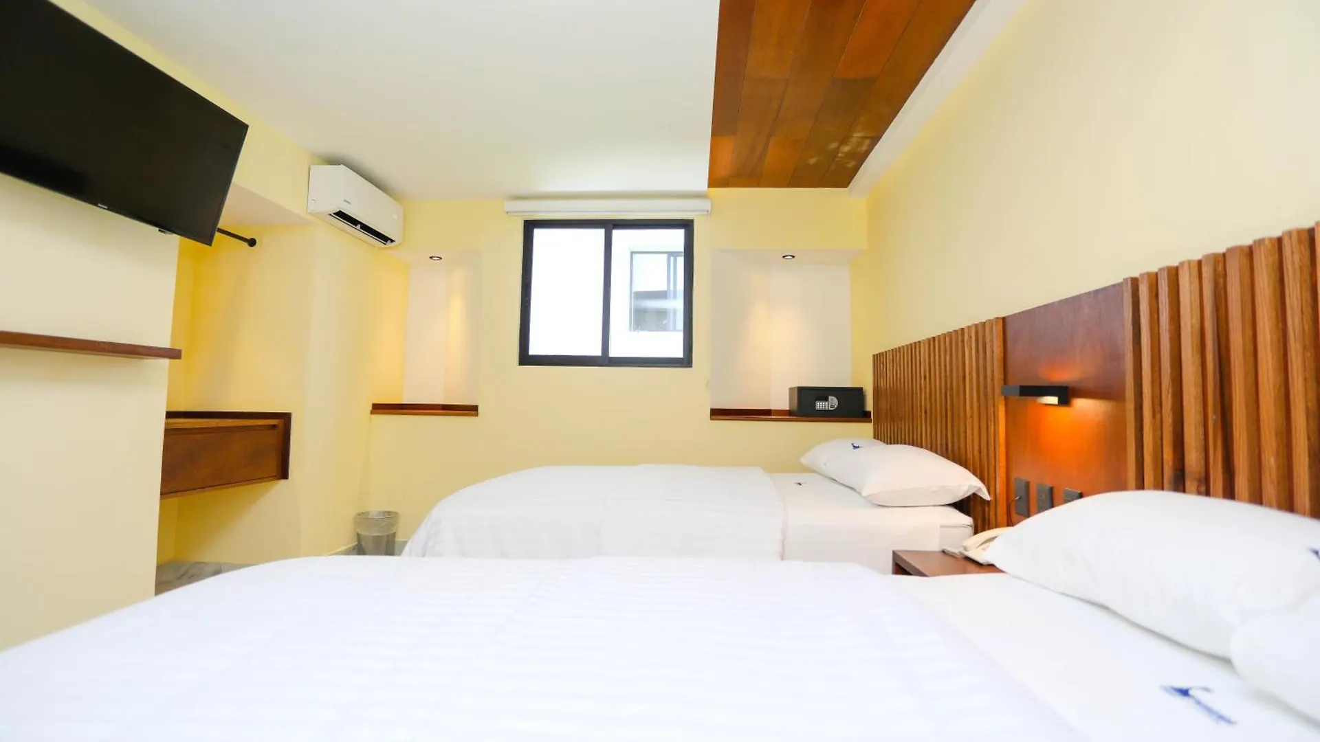 Hotel Parador Cancun