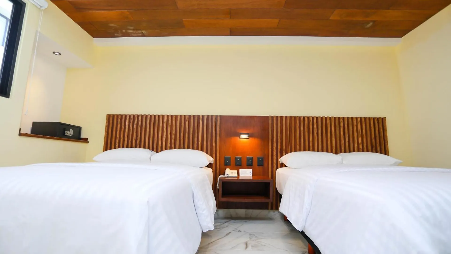 Hotel Parador Cancun Mexico