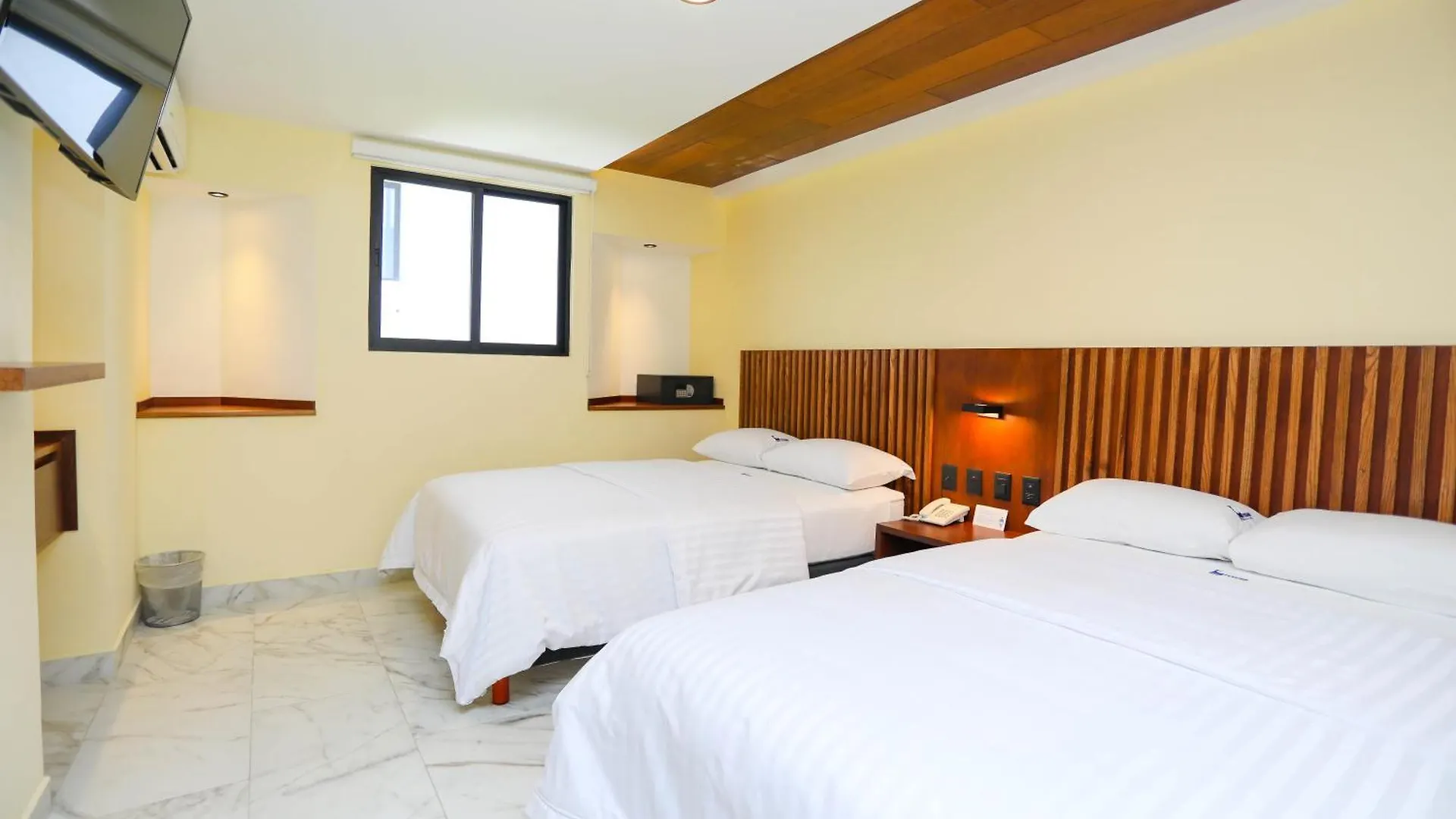 Hotel Parador Cancun