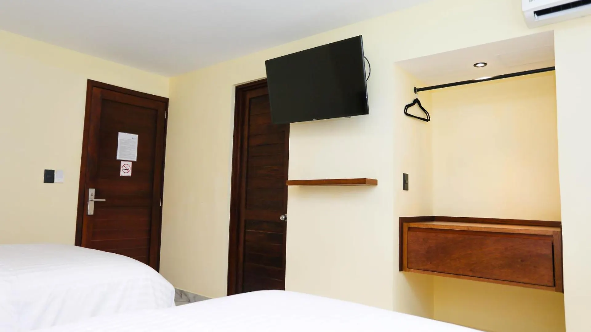 Hotel Parador Cancun