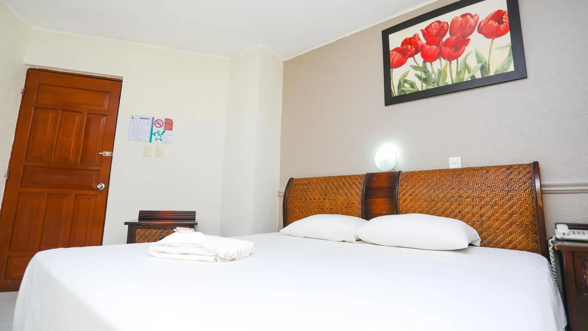 Hotel Parador Cancun